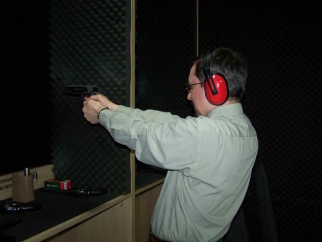 Стрельба из боевого оружия