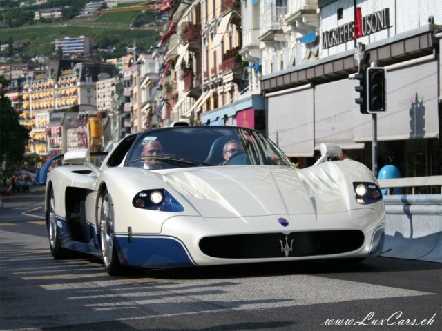 Суперкары Maserati - 12 фото