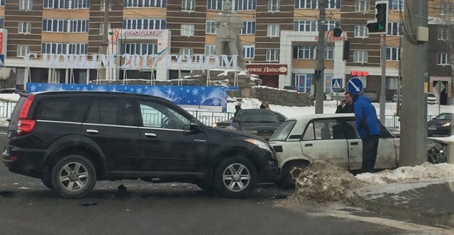 Врассыпную