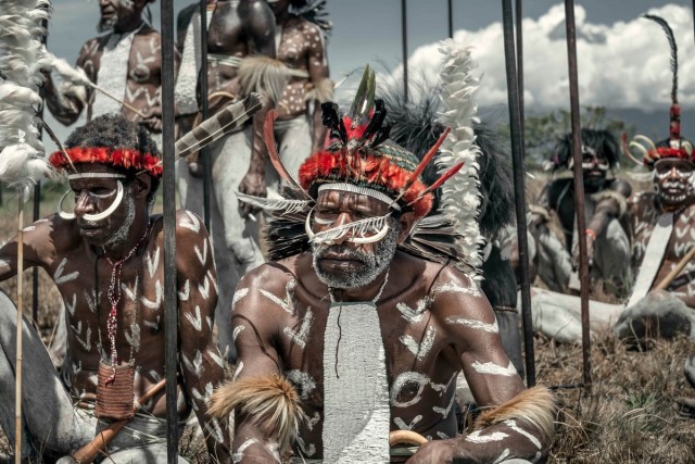 Редкие снимки представителей племени Дани, которое съело наследника Рокфеллера 60 лет назад