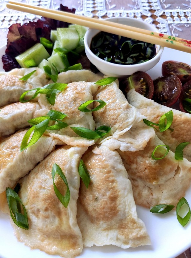 Яичные вареники на китайский лад