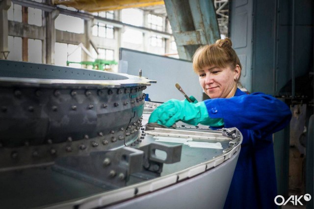 В Воронеже собрали первый комплект узлов мотогондолы для двигателя ПД-8 самолёта SJ-100