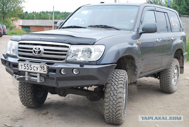 Гниющий UAZ Patriot и два отличных японца!