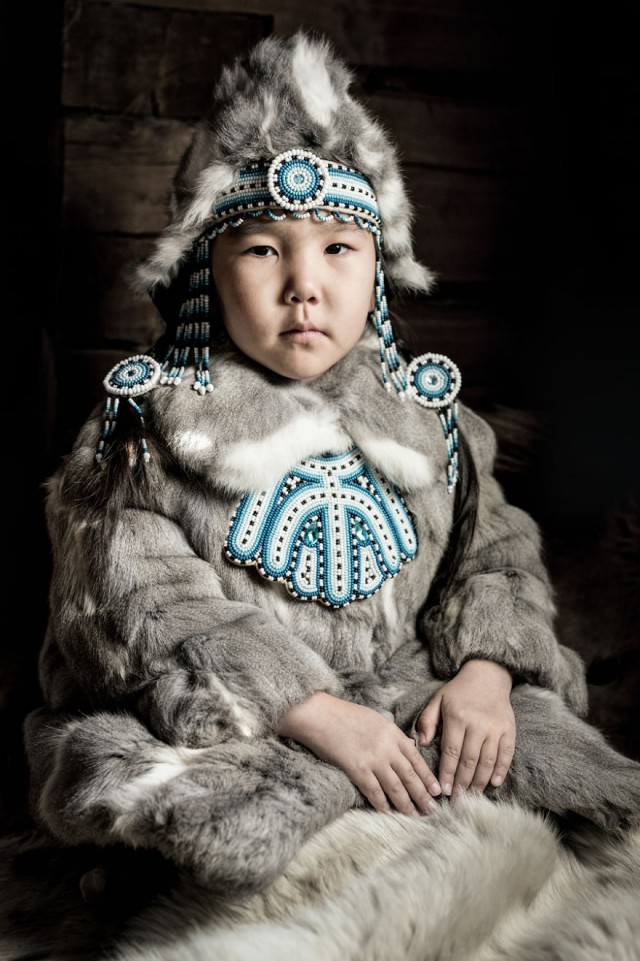 Самобытные и яркие: 20 уникальных портретов представителей народов Сибири