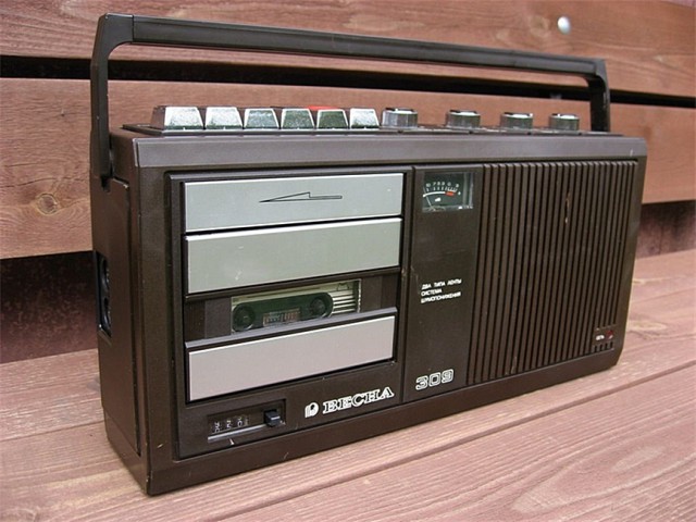 Советский дворовый "бумбокс". Электроника - 302.