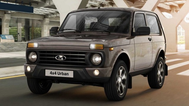 Революционный аккумулятор Toyota: Поездка 500 км на одной зарядке. Перезарядка за 10 минут.