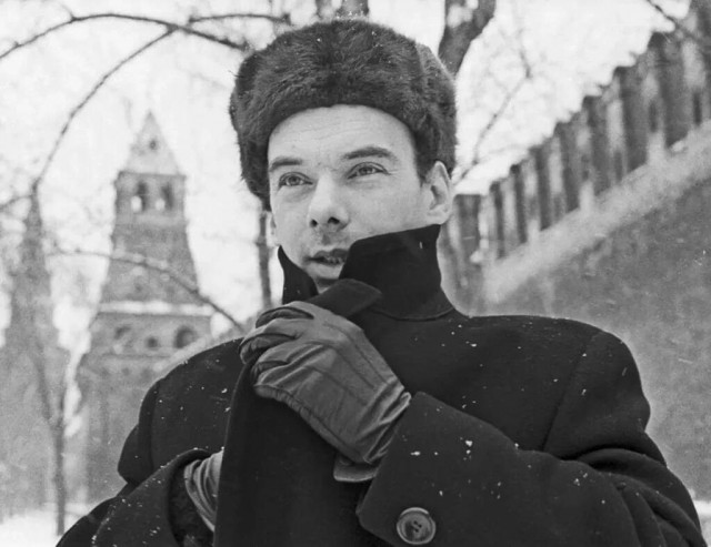 Подборка фотографий актеров, актрис и всем известных людей!