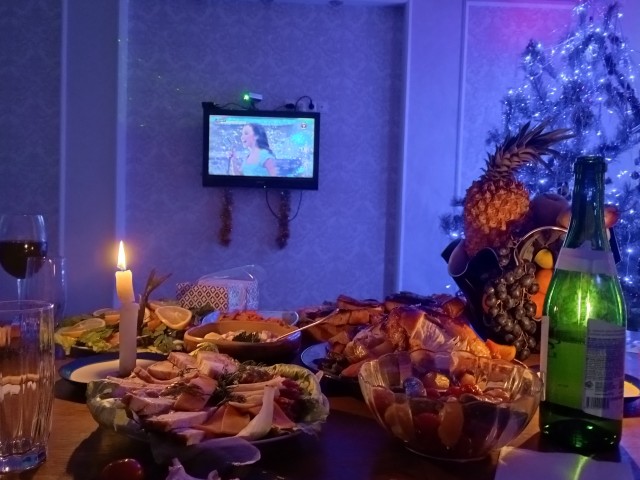 Какой стол, такой и стул!