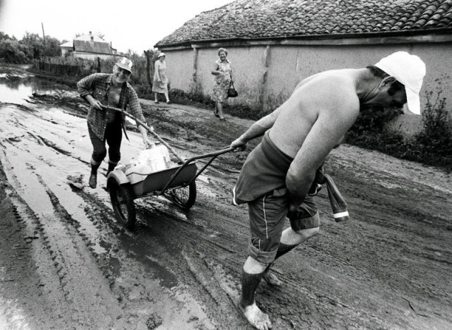 С чего начинается Родина. Юрий Хромушин.Фото.