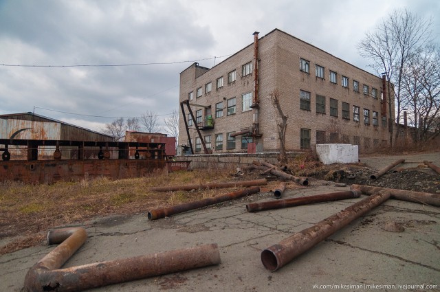 Подборка городской тоски, уныния и депрессии