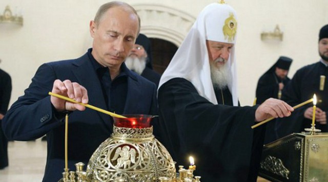 РПЦ запрещает молиться в православных церквях Стамбула.