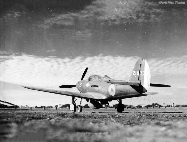 Р-39 Аэрокбра. Американская любимица сталинских соколов. История создания и основные модификации.