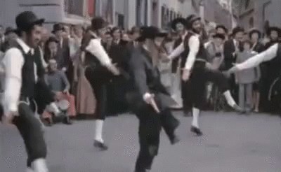Танцы