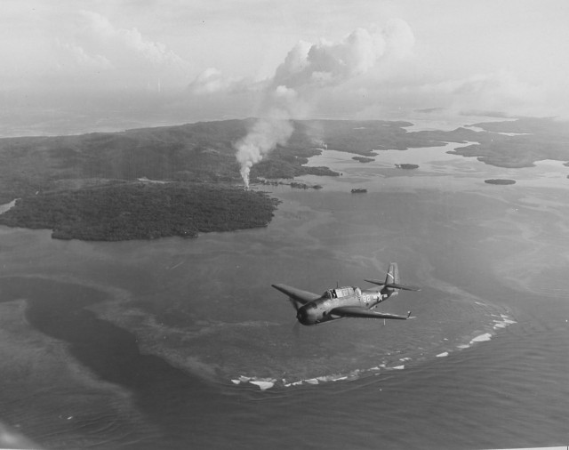 Настоящий Мститель от Grumman, а не поделка от Marvell. TBF/TBM Avenger.