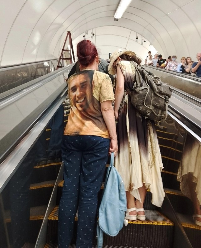 Свежая подборка модников из российского метро 25.10.22