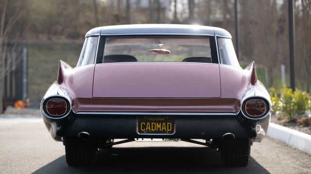 'CadMad' 1959 Cadillac Eldorado Brougham. Своеобразных автофото пост.
