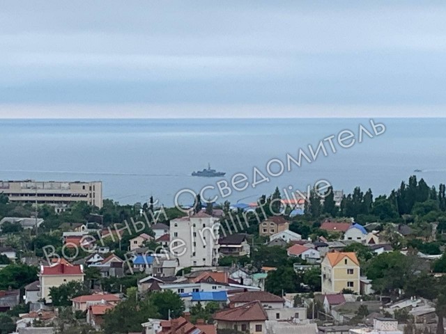 Кадры удара беспилотного катера по СРК «Иван Хурс» рядом с проливом Босфор