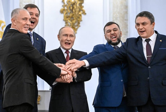 Путину доложили о взятии Димитрова и Гуляйполя