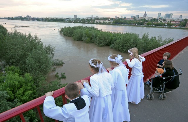 Люблю грозу в начале мая