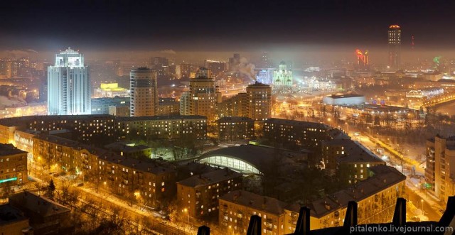 Ночной Екатеринбург с высоты 25-го этажа