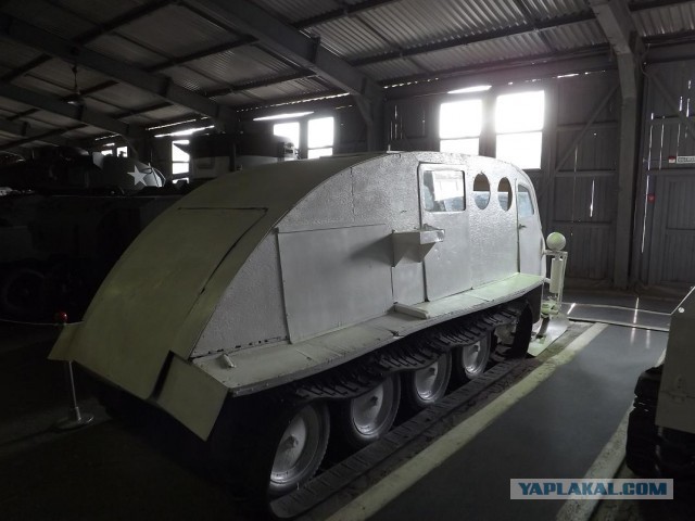 10 известных брендов, которые начинали как военные