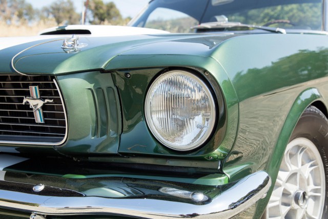Ford Mustang. Просто фото.