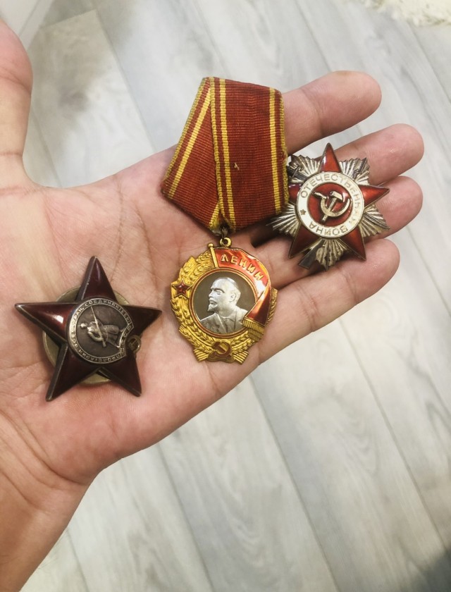 В чем разница между орденом и медалью?