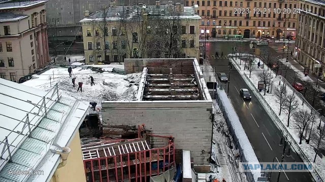 Метро Сенная. Жаркая ночь