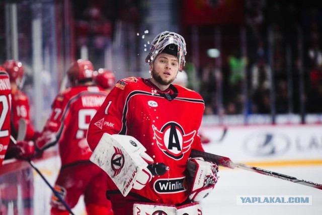 «Хочу, чтобы мы сыграли против клуба НХЛ» - голкипер «Автомобилиста» в восторге от идеи Путина