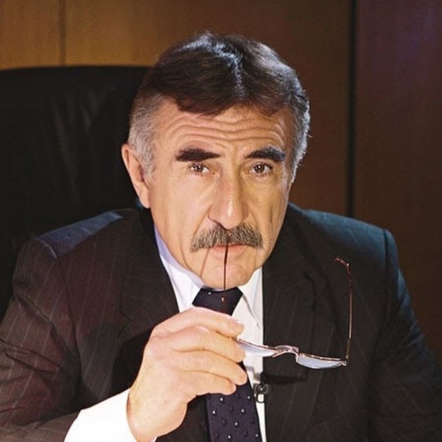 Интересные снимки известных людей 18.11.25