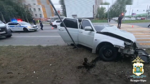 В Сургуте 18-летний водитель погиб в первую неделю после получения прав