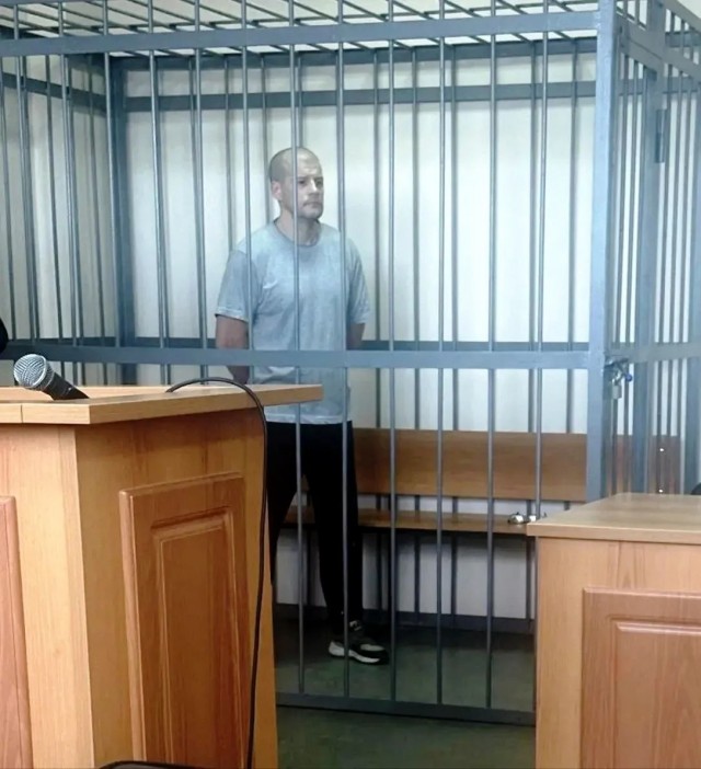 Таксист в Екатеринбурге расстрелял пассажира из-за спора об оплате поездки — мужчину чудом спасли врачи