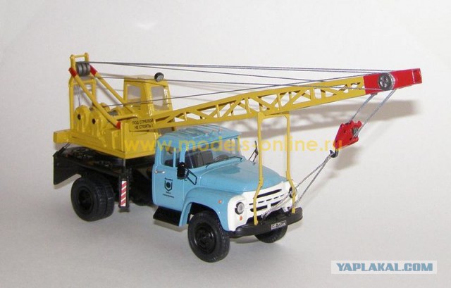 Игрушки СССР. Большие железные грузовики