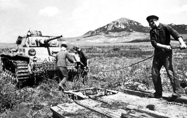 То, что было в вермахте и чего не было в РККА