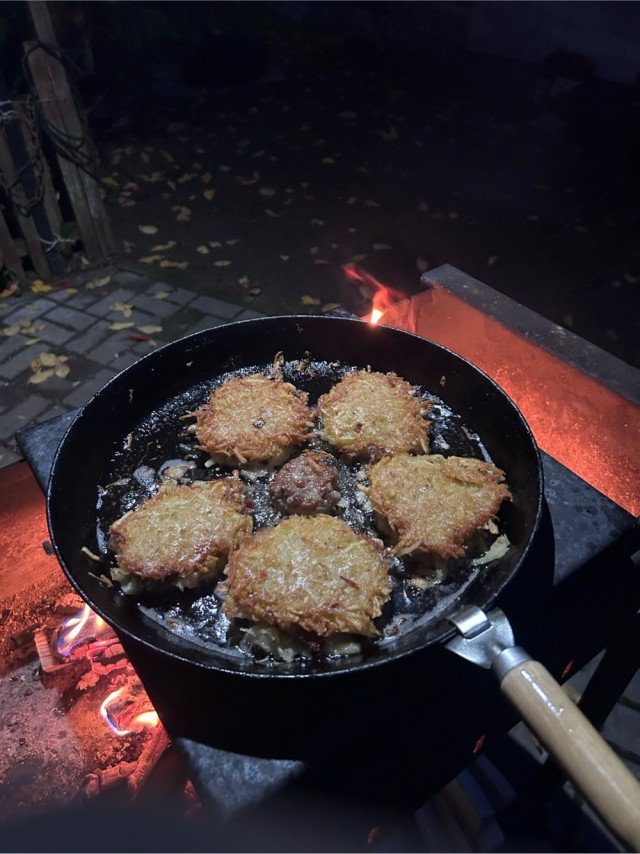 Драники с мясом
