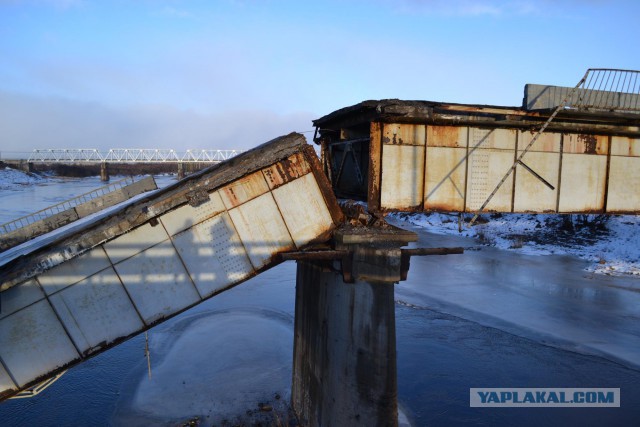 Обрушился мост в Архангельской области