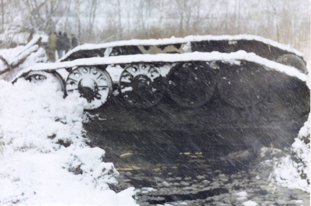 Раскопки огнеметного танка ОТ-34/76