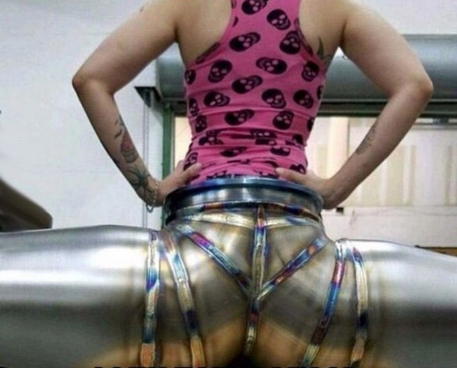 Ужасы и приколы из соцсетей 18+