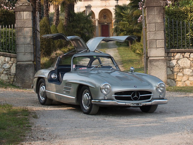 Mercedes-Benz. Картинки с аукциона.
