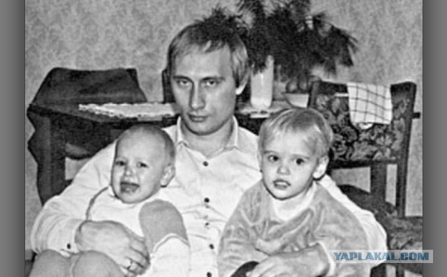 Редкие фото мировых знаменитостей в кругу семьи