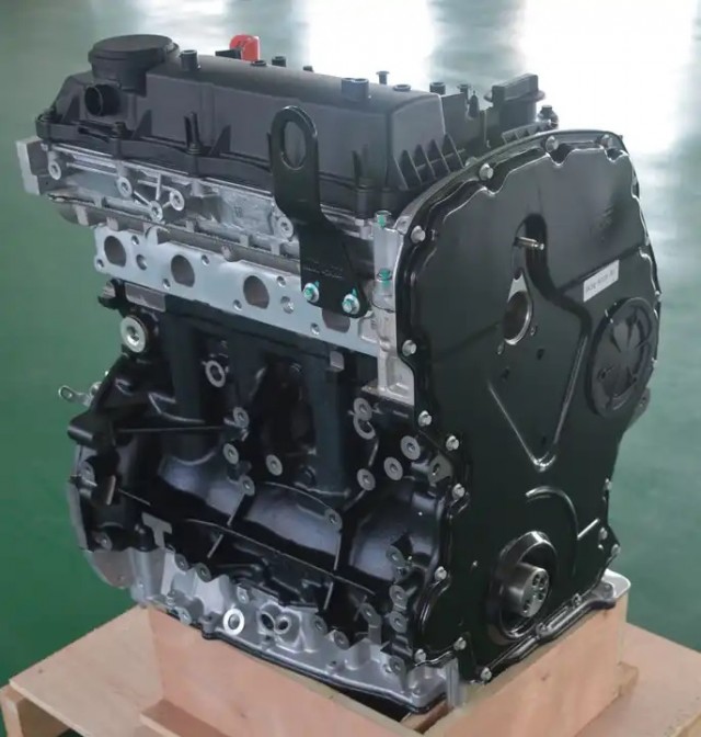 Мерседес будет ставить в свои новые машины китайские двигатели Geely