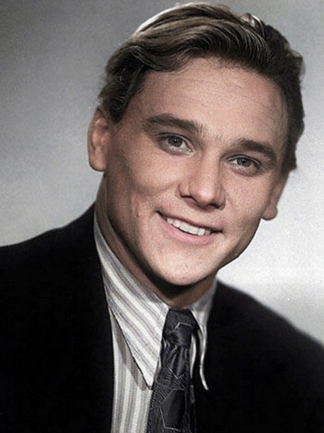 Интересные снимки известных людей 11.08.25