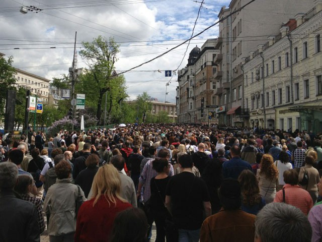 В Москве проходит "контрольная" прогулка