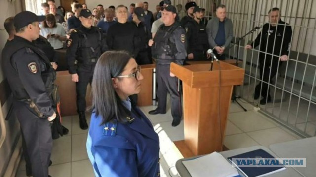 Тут вчера пожарных жалели.