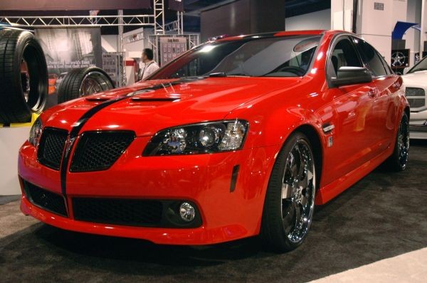 50 Cent's Pontiac G8 на автосалоне в Лас-Вегасе