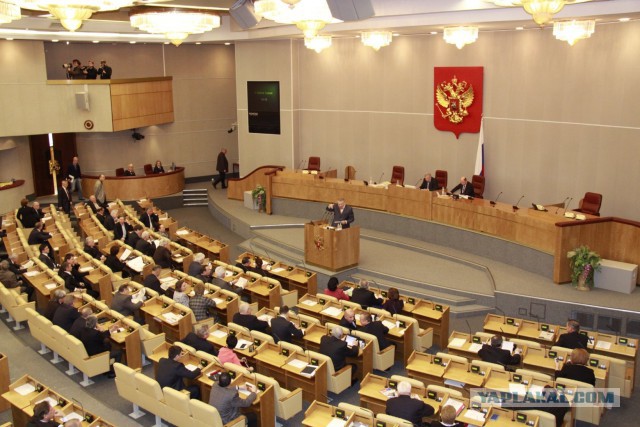 Дед расстрелял должников