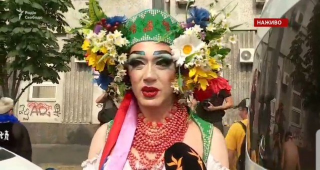 А в Киеве сегодня гей-парад