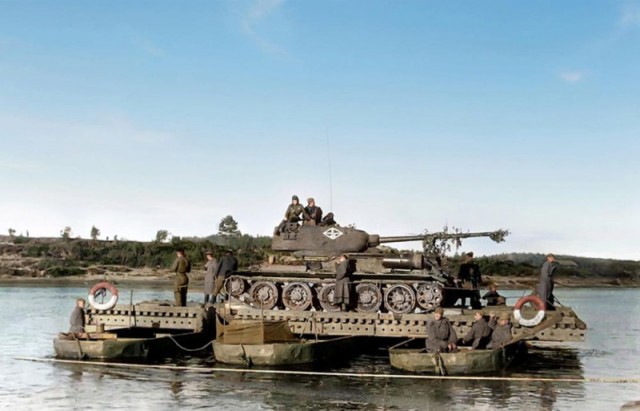 1944 год в фотографиях