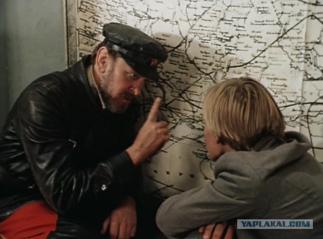 Как автор "Зеленого фургона" не застрелил автора "12 стульев"