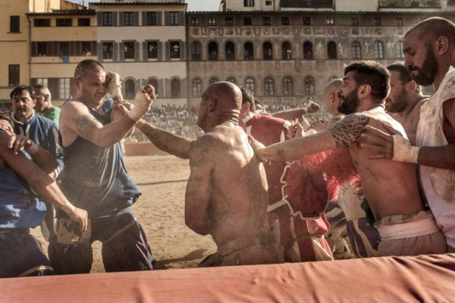 Кровожадная версия футбола: кальчо флорентино